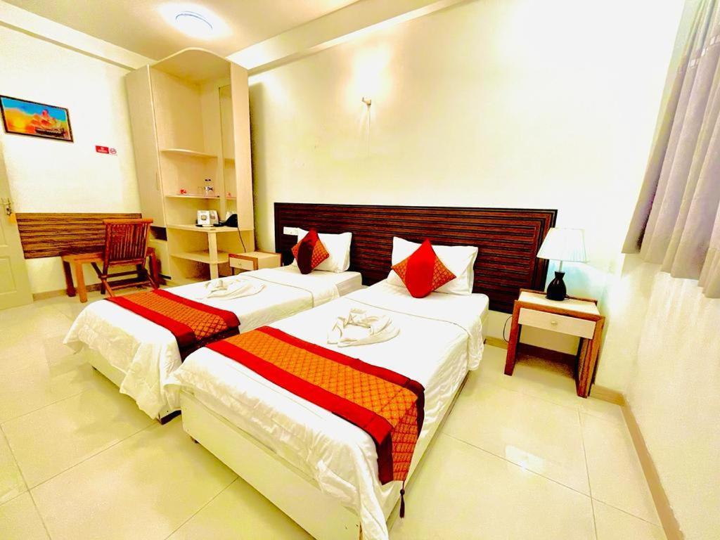 Hs Miracle Grand Hotel Hulhumale Bagian luar foto